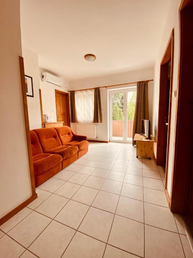 Sommer Panzio Balatonfoldvar Exterior photo